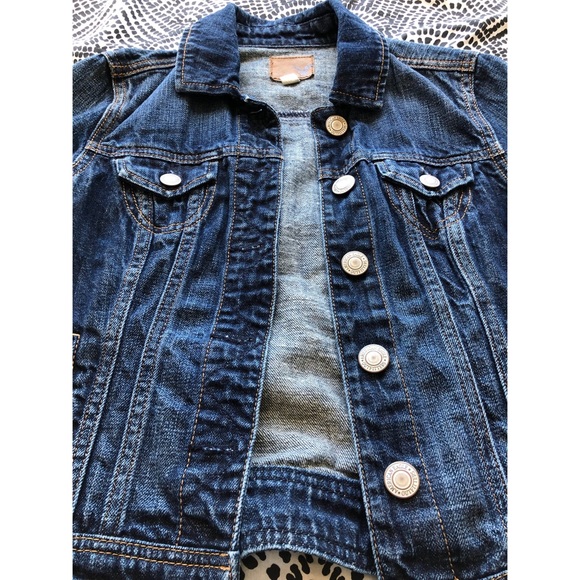 🌻AE’s Denim jacket size XS - Picture 3 of 4